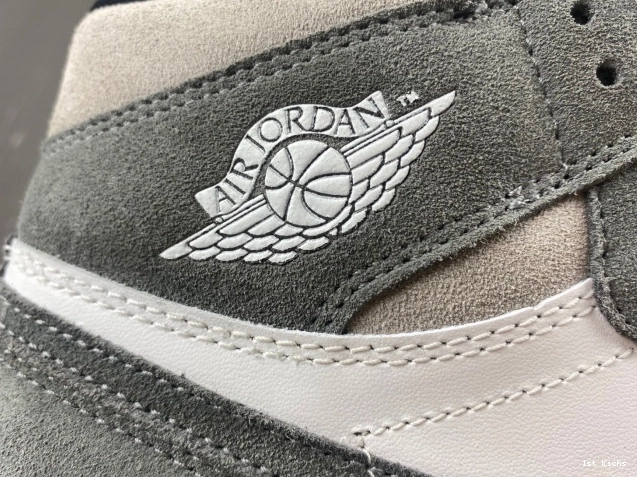 Washed Jordan Black DZ5485-051 1 OG Retro High 0702